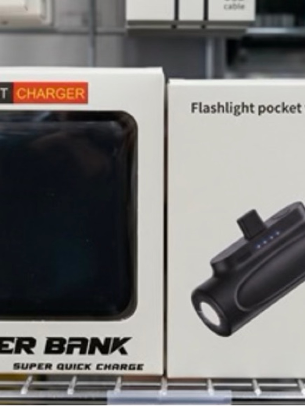 10000mAh Fast  Power Bank, 4 Attach Cables,  Mini flashlight 5000 mah power bank